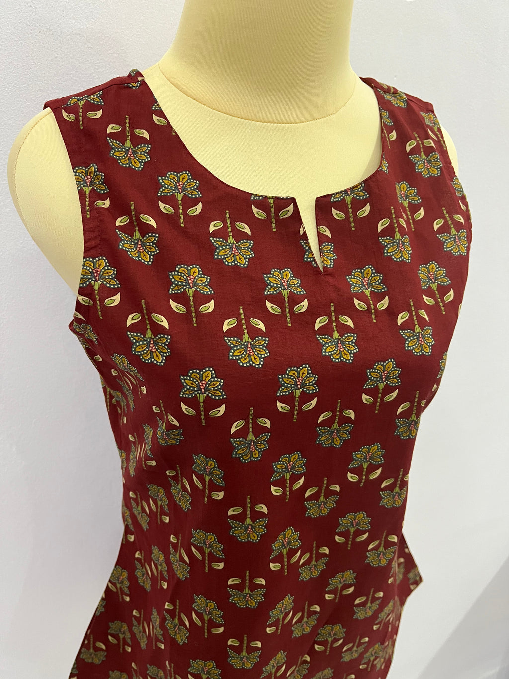 Rust Cotton Sleeveless Kurti