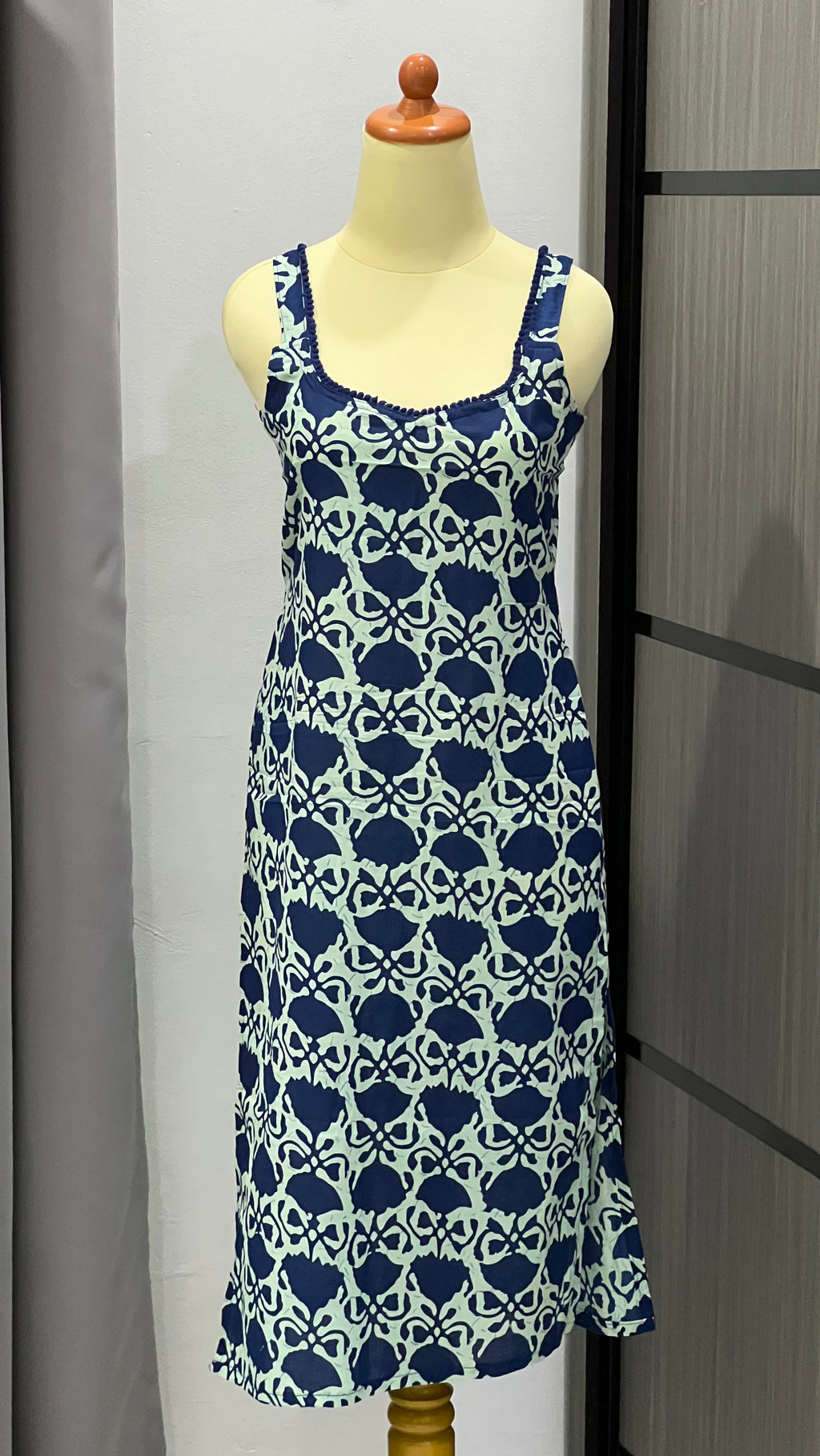 Long Sleeveless Cotton Kurti