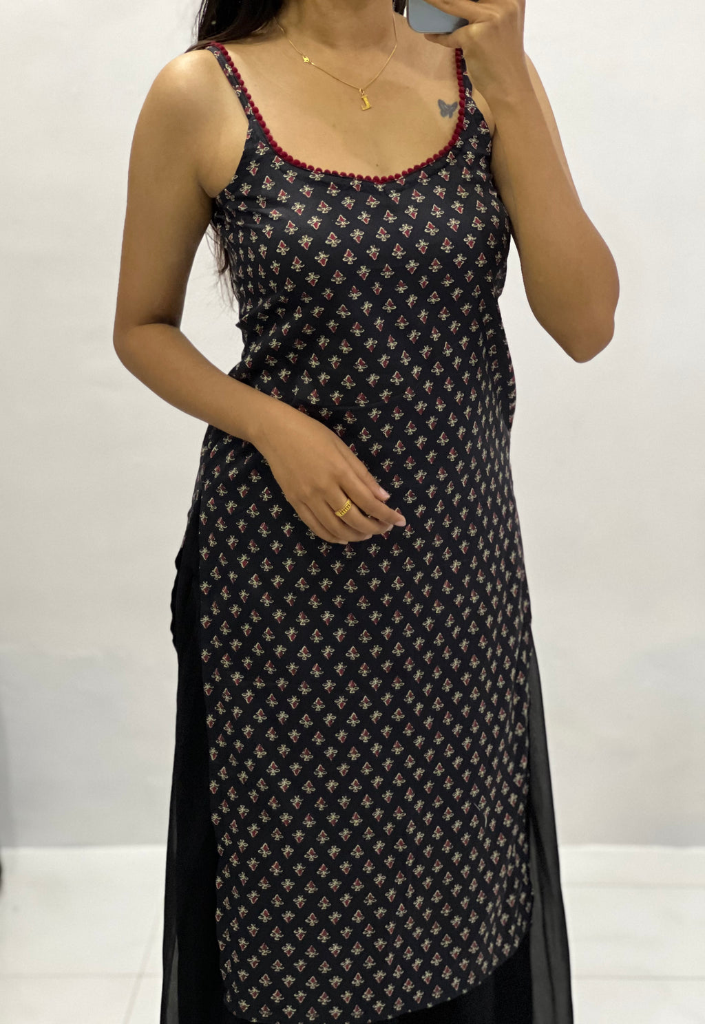 Long Sleeveless Cotton Kurti