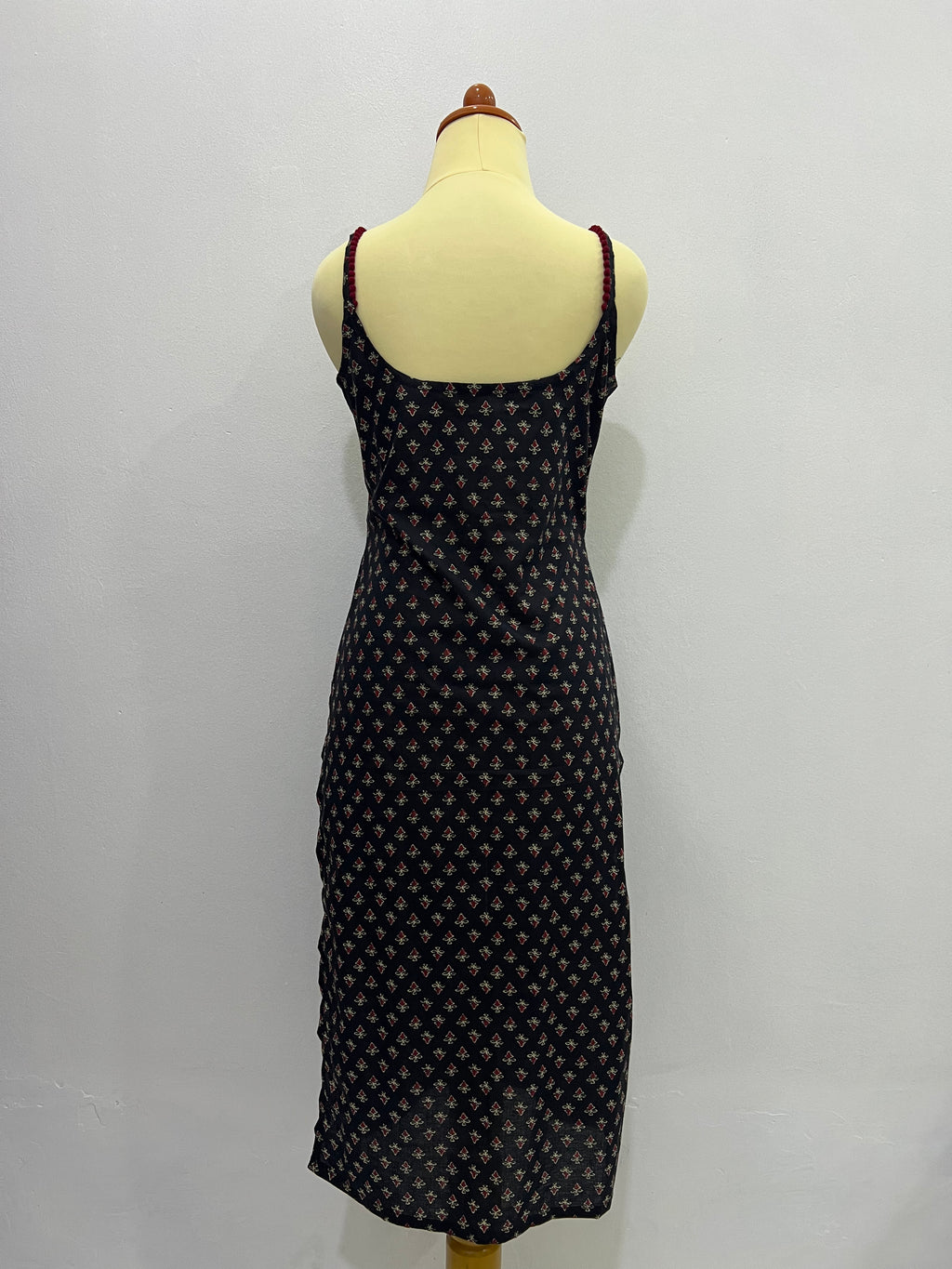 Long Sleeveless Cotton Kurti